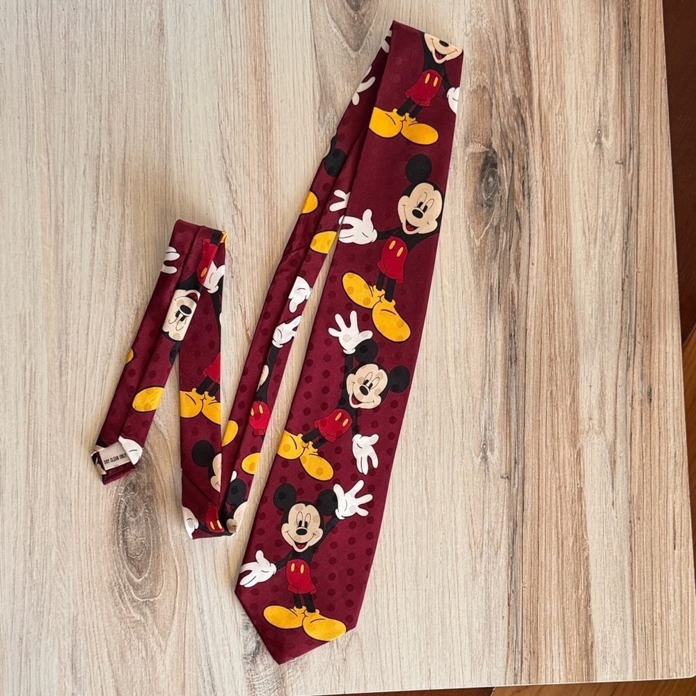 Vintage Mickey Mouse Unlimited Tie – Rudy Cervantes, Red/Burgundy, 56”